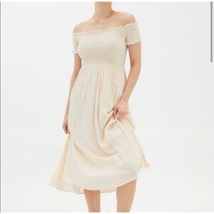 uo lindsey cap sleeve side slit midi dress Urban Outfitters Lindsey Midi Dress $49.99